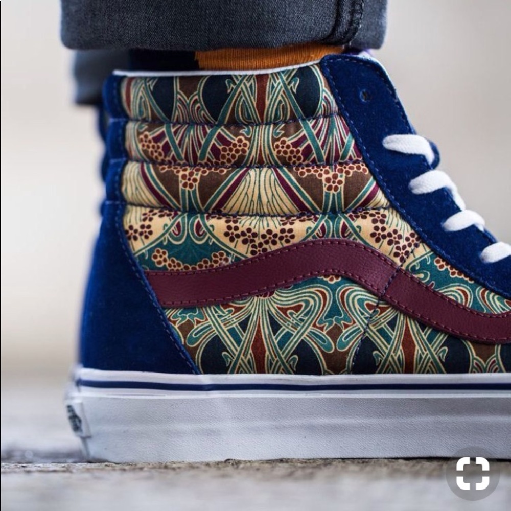 ISO These custom vans